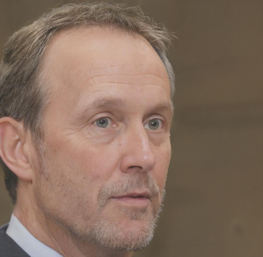 Portrait de Laurent Martin, conseiller en financement immobilier